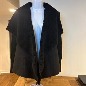 JOHN + JENN  Medium Cardigan Coat Open Front Black Faux Suede Sherpa Sweater